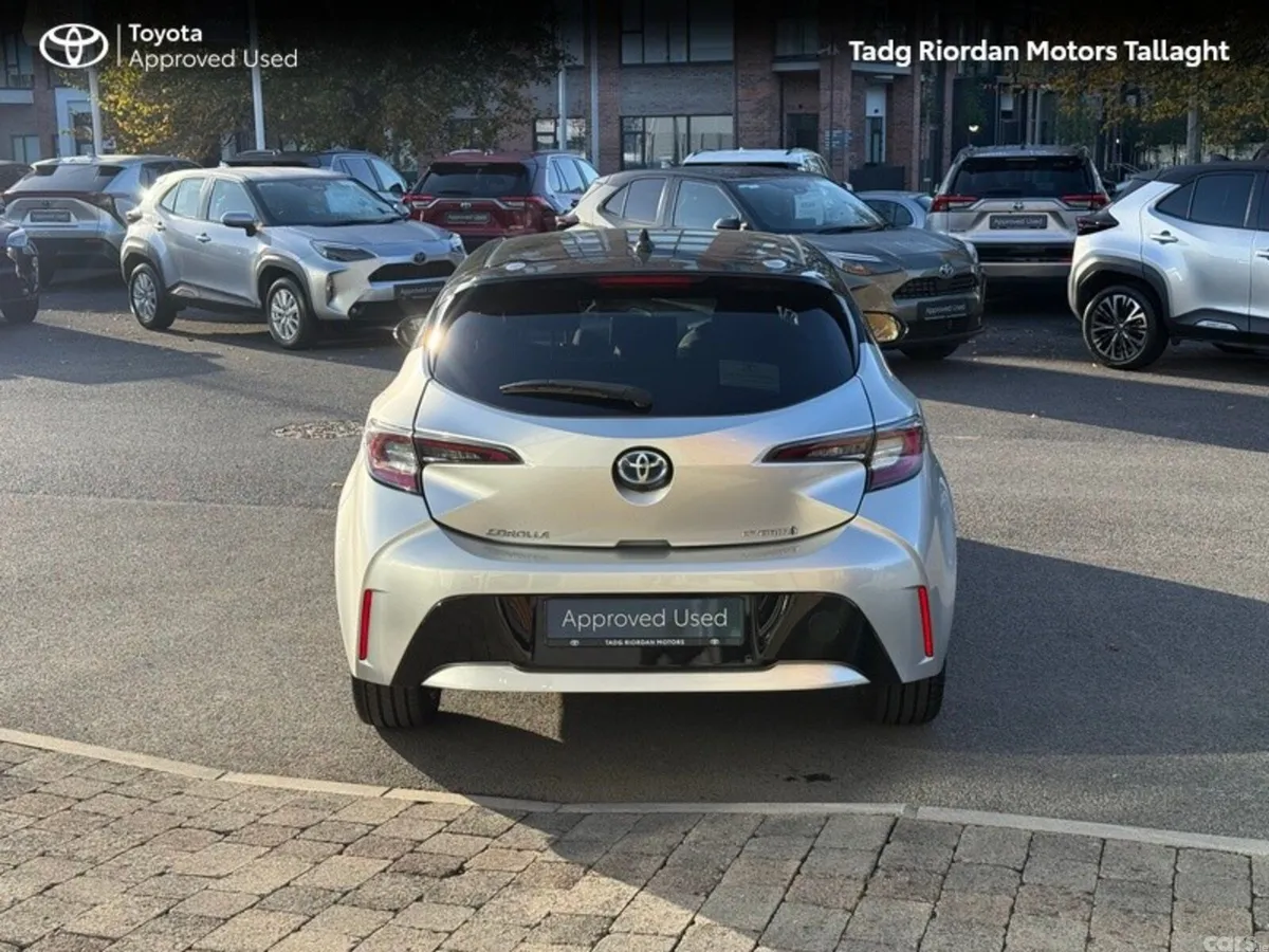 Toyota Corolla Hatchback, Petrol Hybrid, 2021, Silver