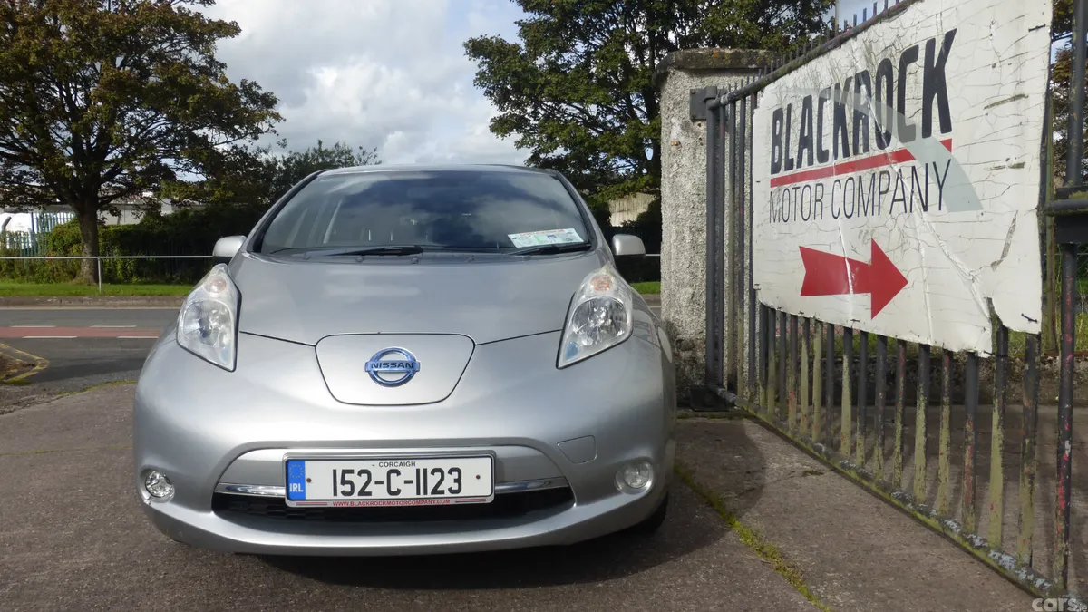 Nissan Leaf Hatchback, Electric, 2015, Silver