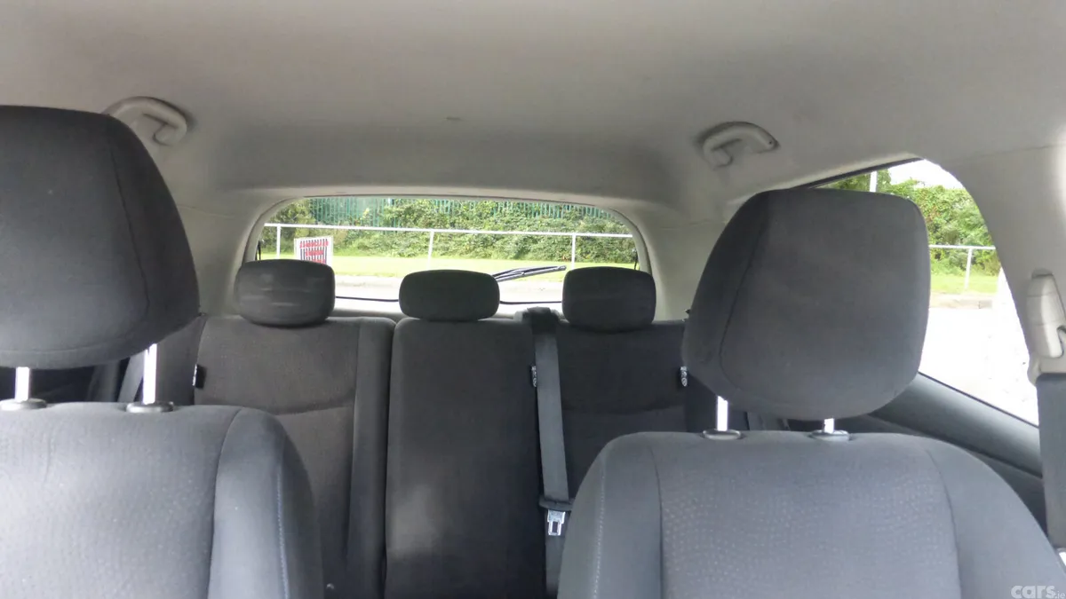 Nissan Leaf Hatchback, Electric, 2015, Silver