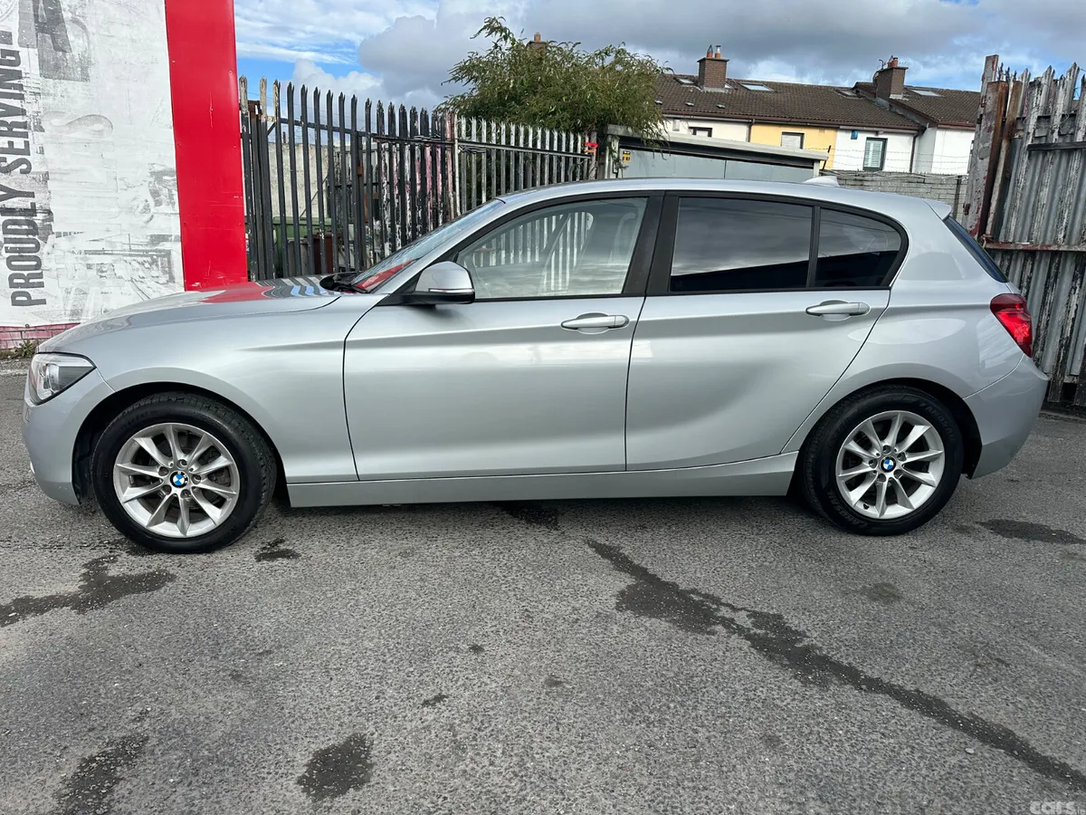 BMW 1-Series Hatchback, Petrol, 2012, Silver