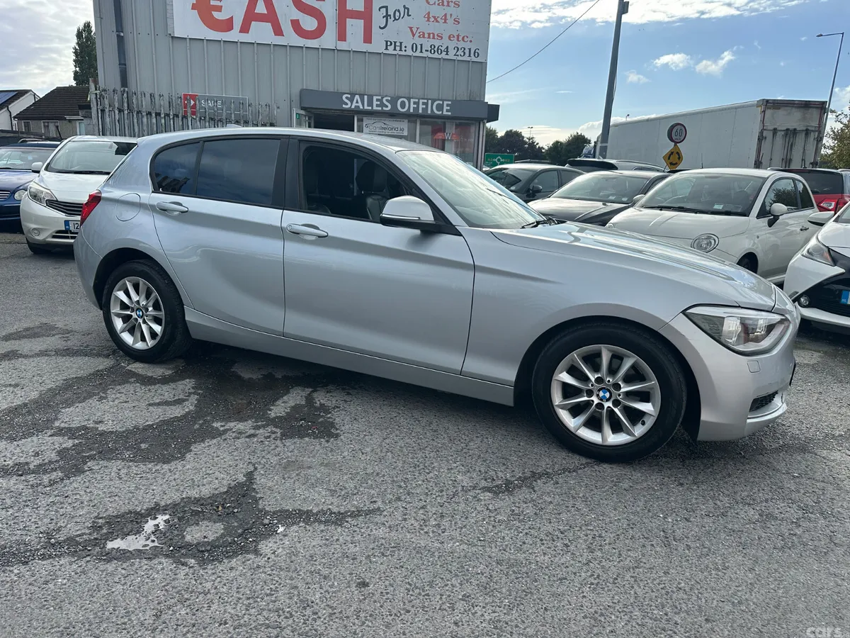 BMW 1-Series Hatchback, Petrol, 2012, Silver