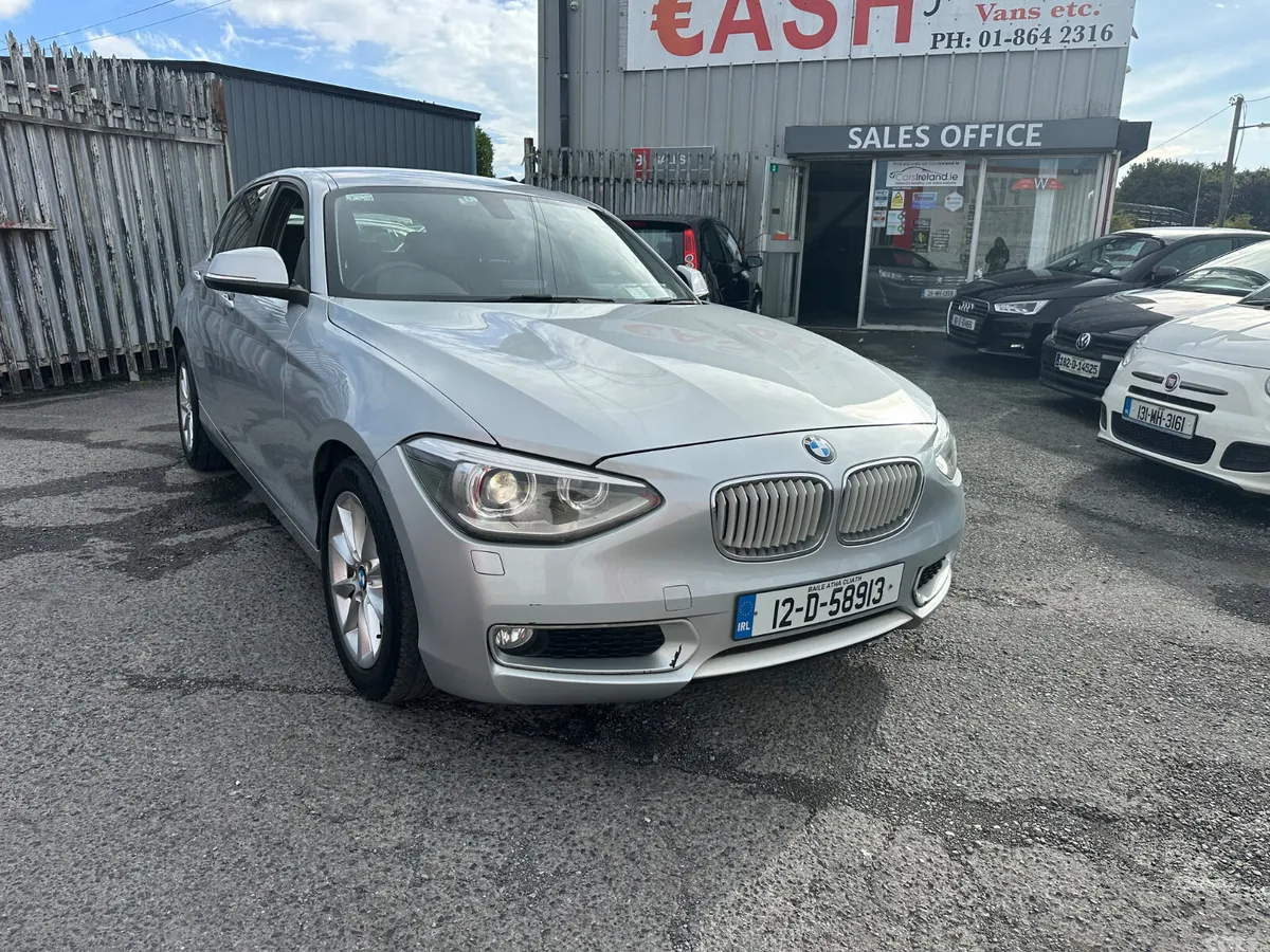 BMW 1-Series Hatchback, Petrol, 2012, Silver