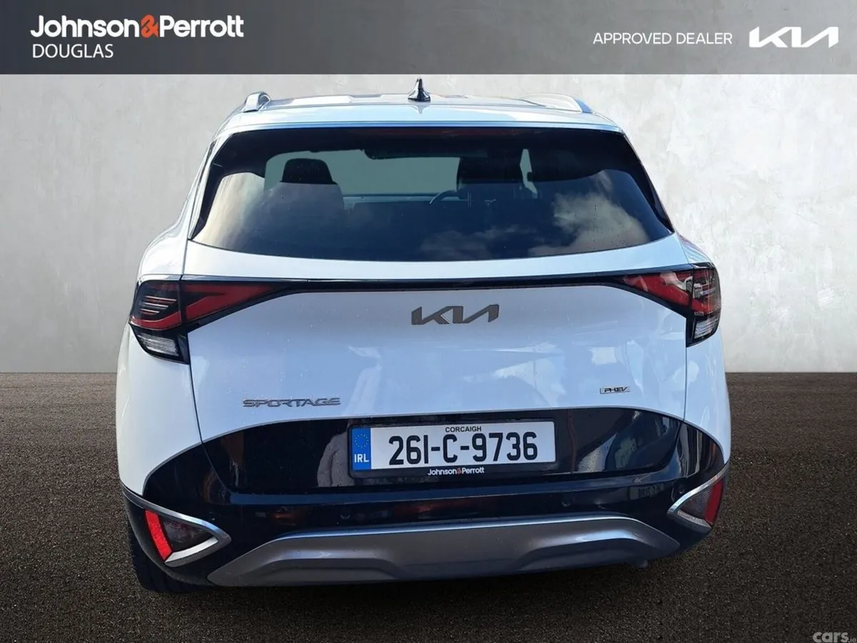 Kia Sportage SUV, Petrol Plug-in Hybrid, 2026, White