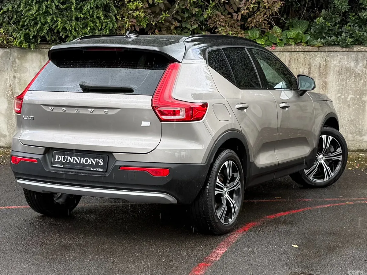 Volvo XC40 SUV, Petrol Hybrid, 2022, Grey