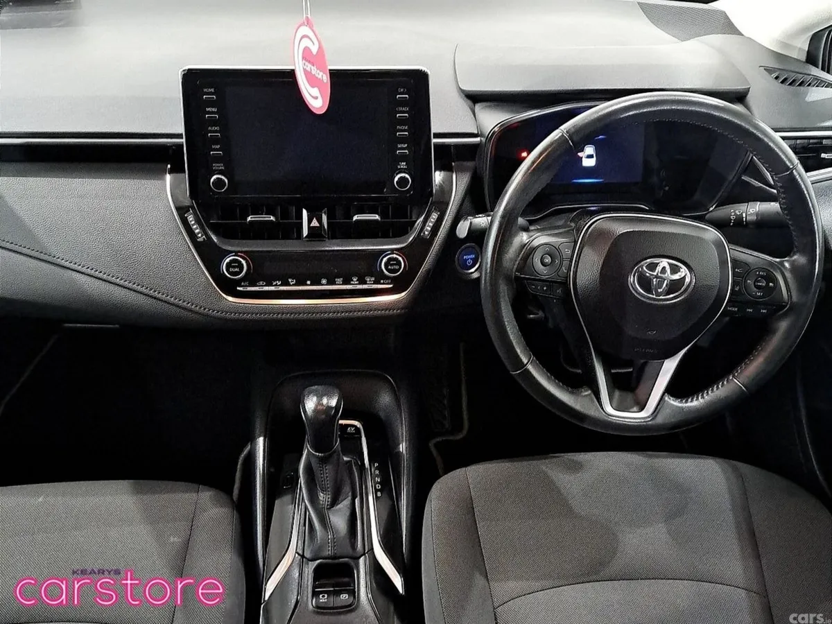Toyota Corolla Saloon, Petrol Hybrid, 2021, White