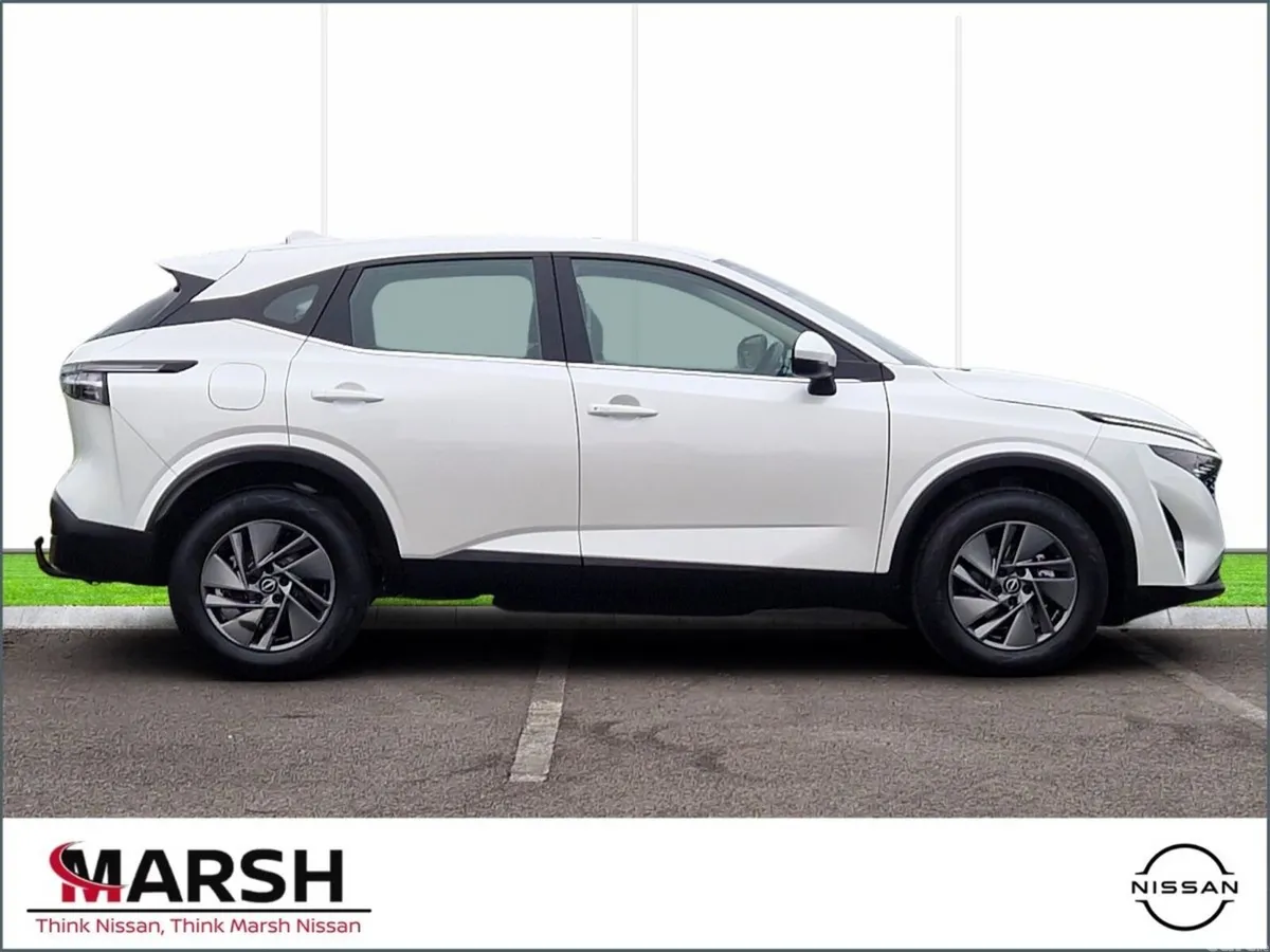 Nissan Qashqai MPV, Petrol, 2026, White