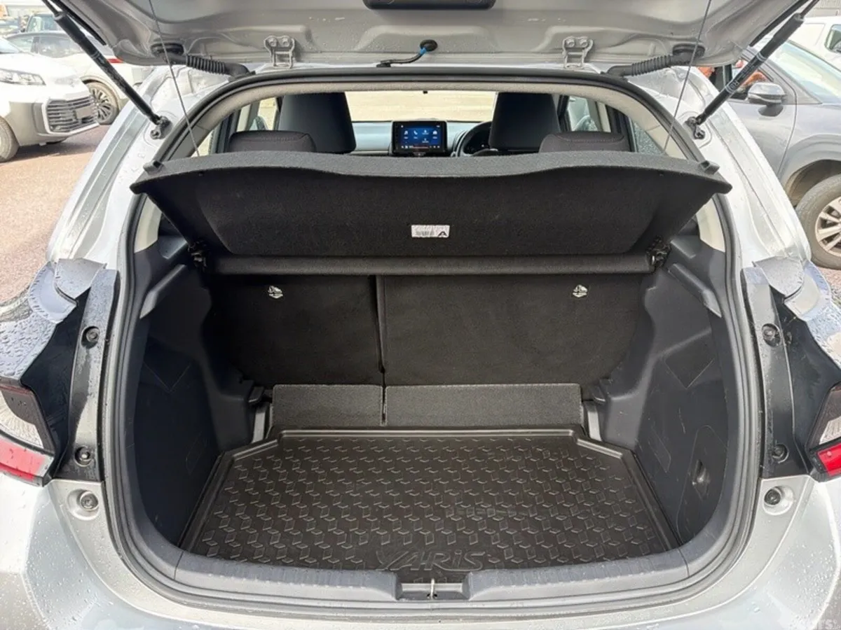 Toyota Yaris Hatchback, Petrol, 2024, Grey