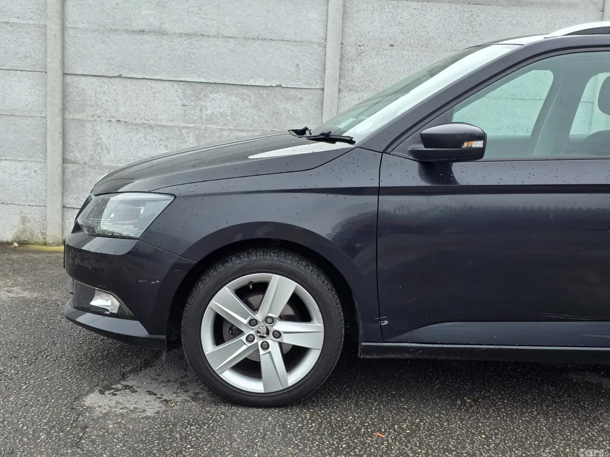 Skoda Fabia Estate, Petrol, 2018, Black