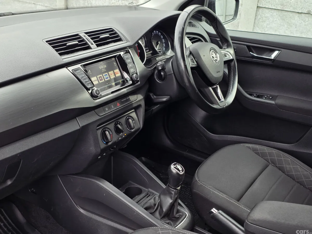 Skoda Fabia Estate, Petrol, 2018, Black