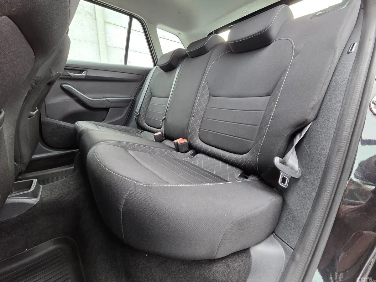 Skoda Fabia Estate, Petrol, 2018, Black