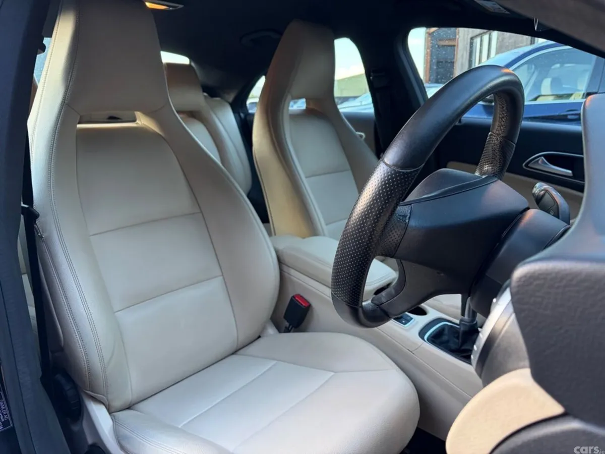 Mercedes-Benz CLA Saloon, Diesel, 2015, Black