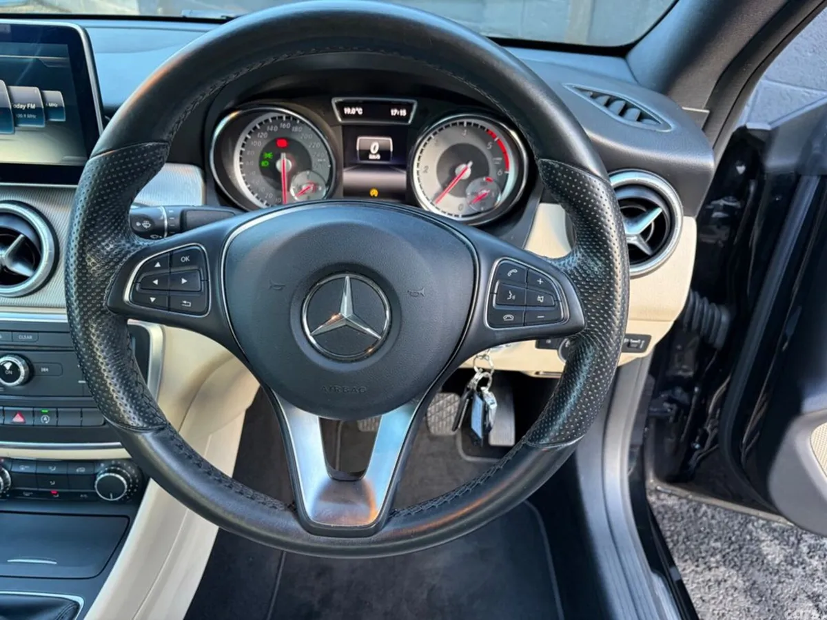 Mercedes-Benz CLA Saloon, Diesel, 2015, Black