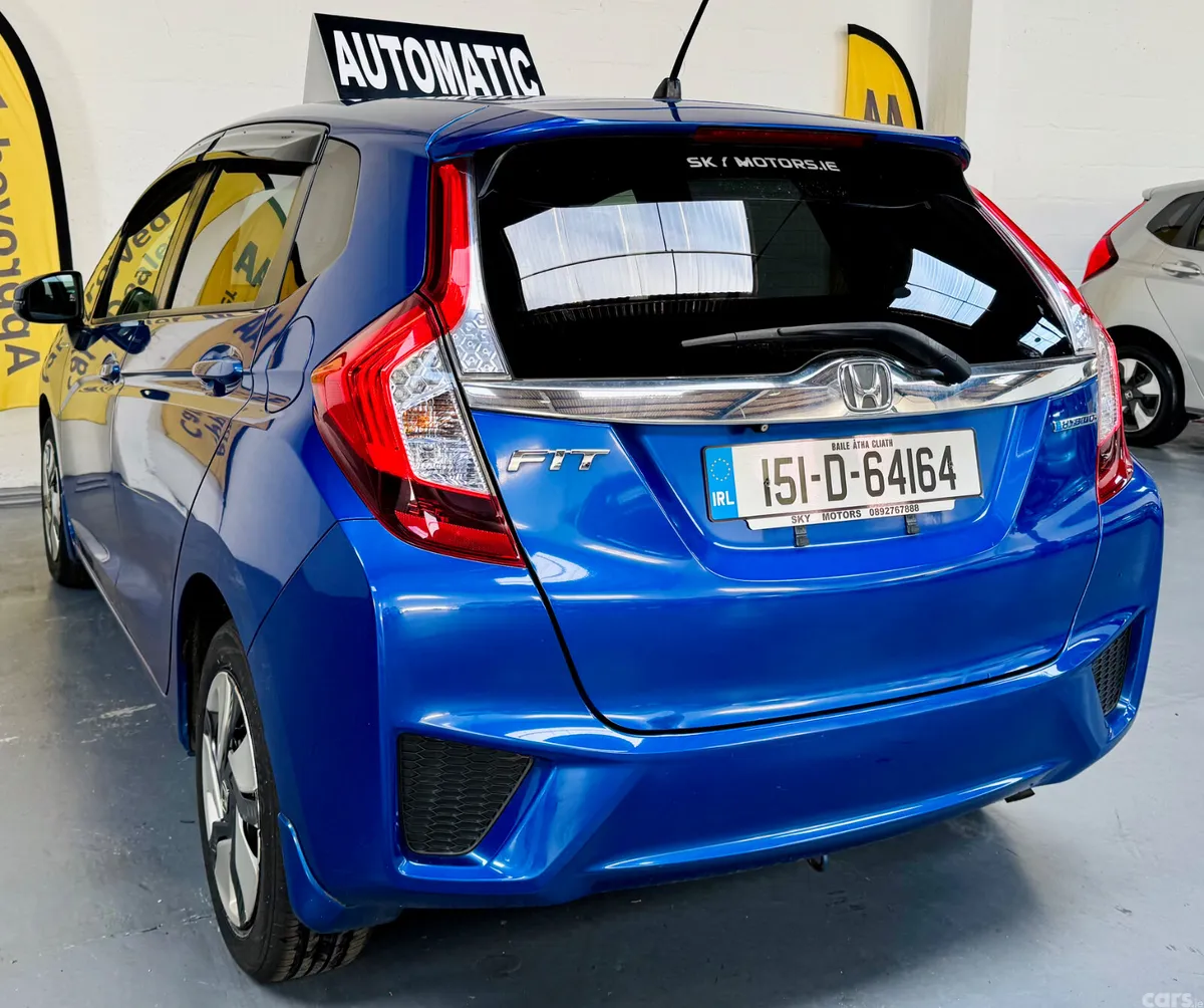 Honda Fit Hatchback, Petrol Hybrid, 2015, Blue