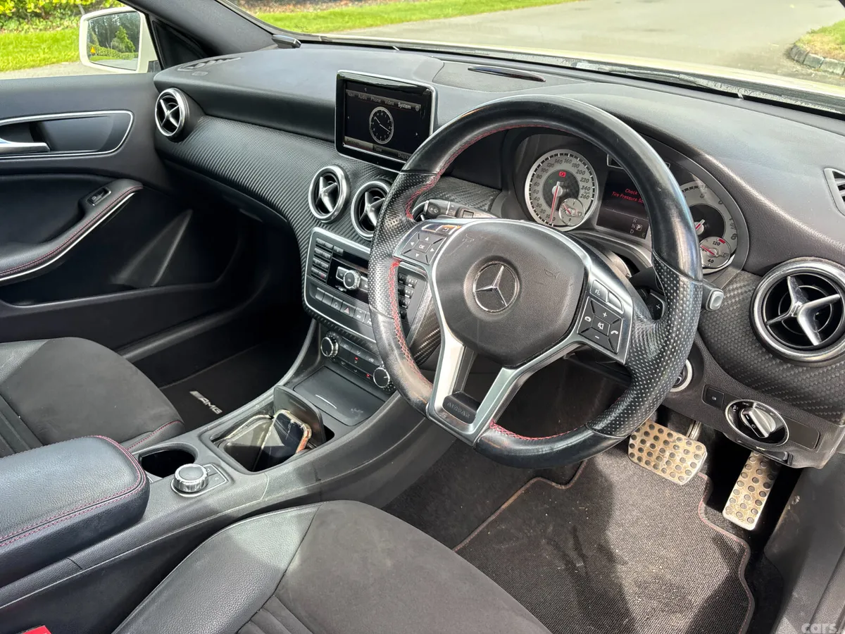 Mercedes-Benz A-Class Hatchback, Petrol, 2014, White