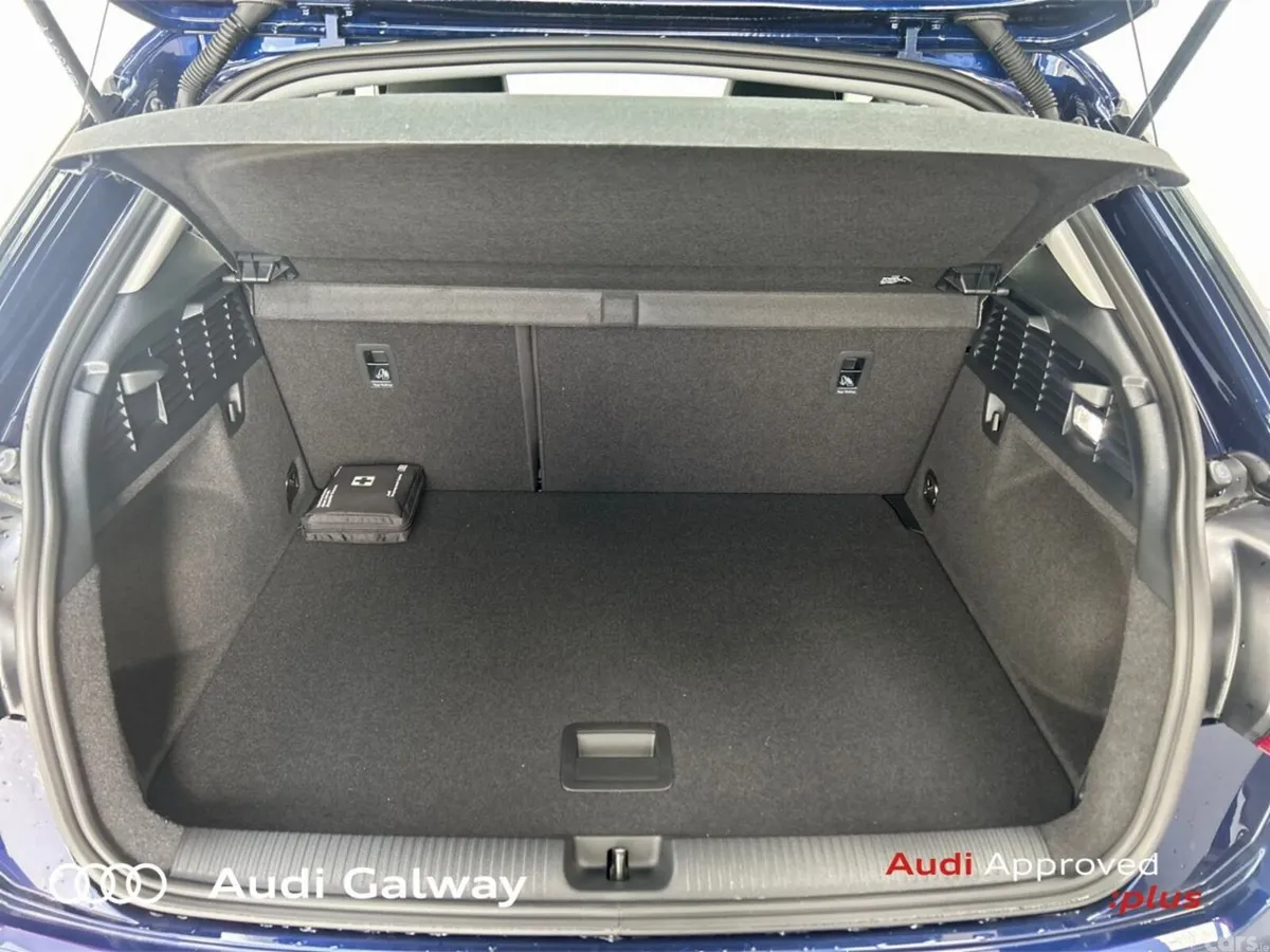 Audi Q2 SUV, Petrol, 2026, Blue