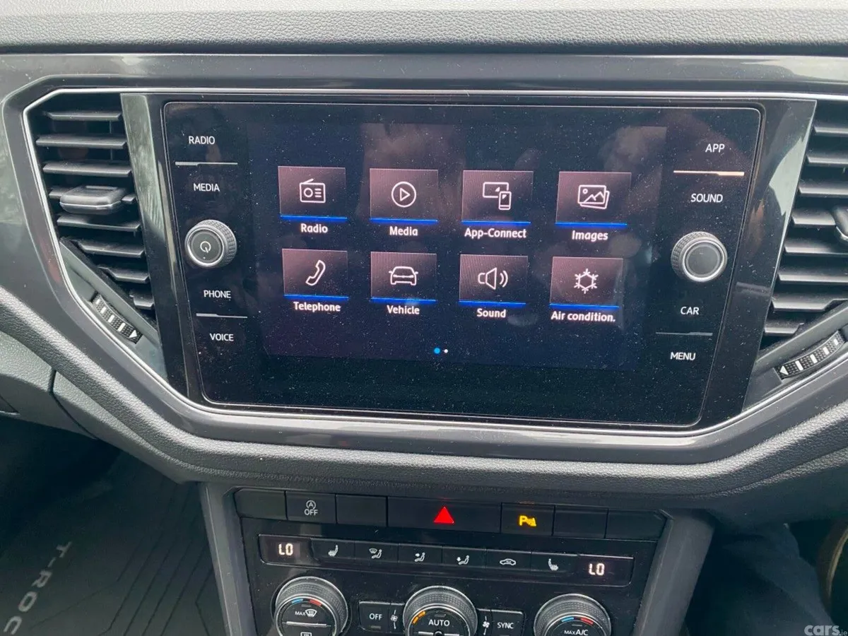 Volkswagen T-Roc SUV, Diesel, 2018, Grey