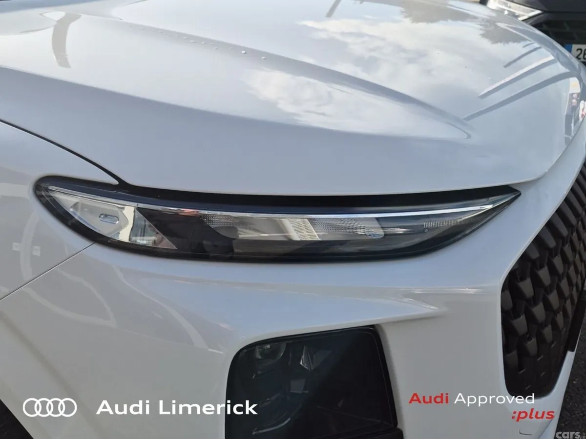 Audi Q3 SUV, Petrol Plug-in Hybrid, 2026, White