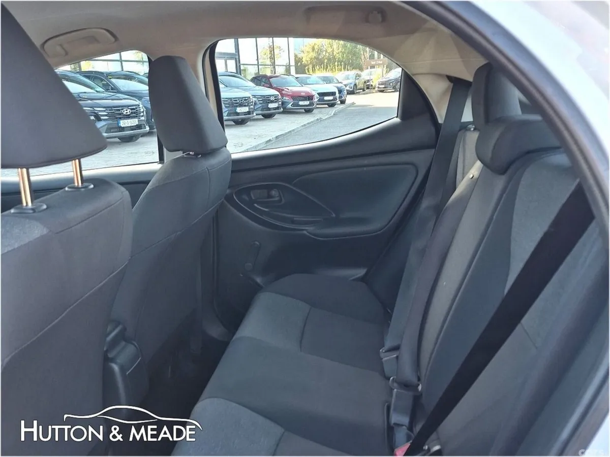 Mazda Mazda2 Hatchback, Petrol Hybrid, 2024, White