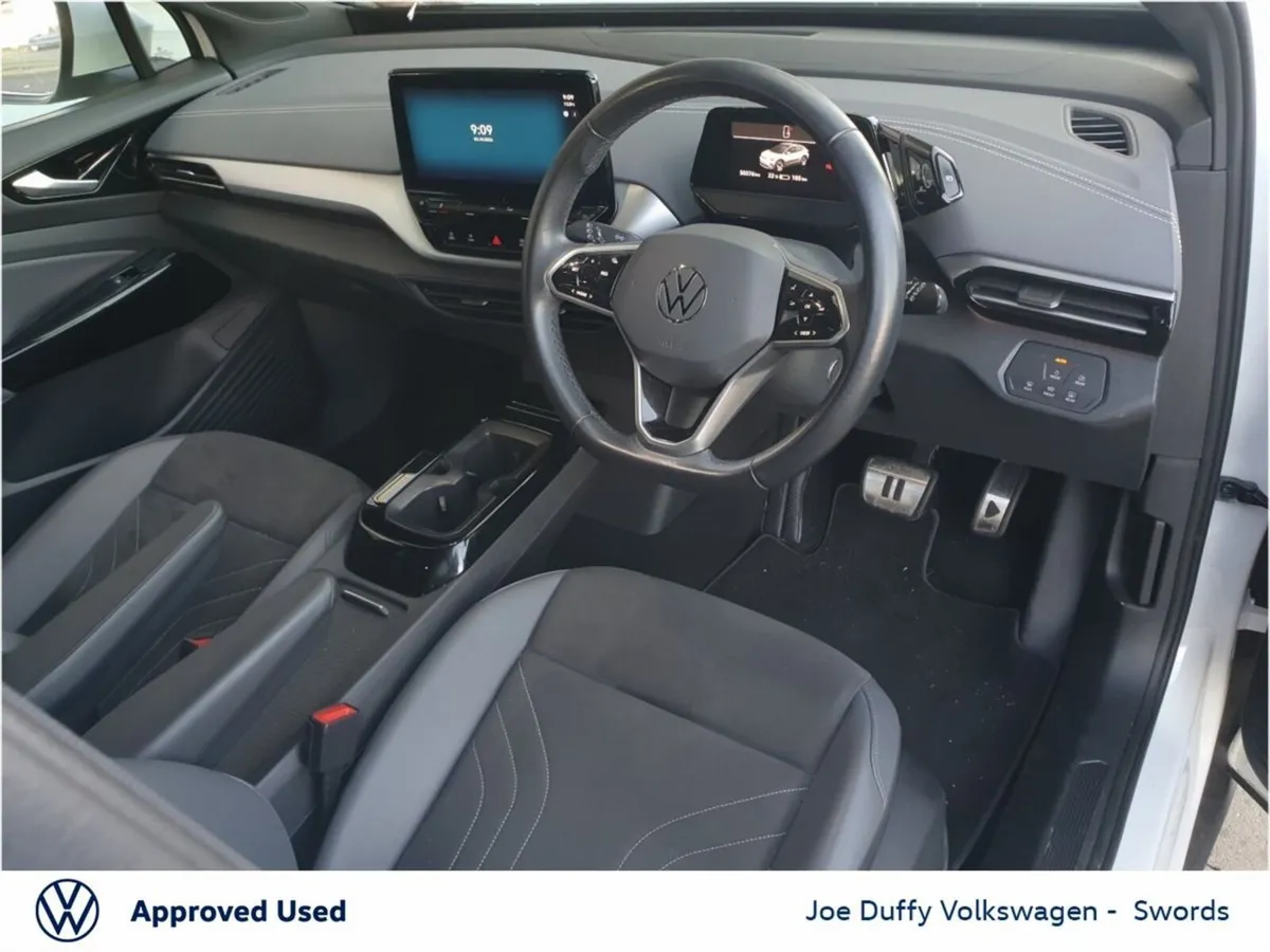 Volkswagen ID.4 Estate, Electric, 2023, White