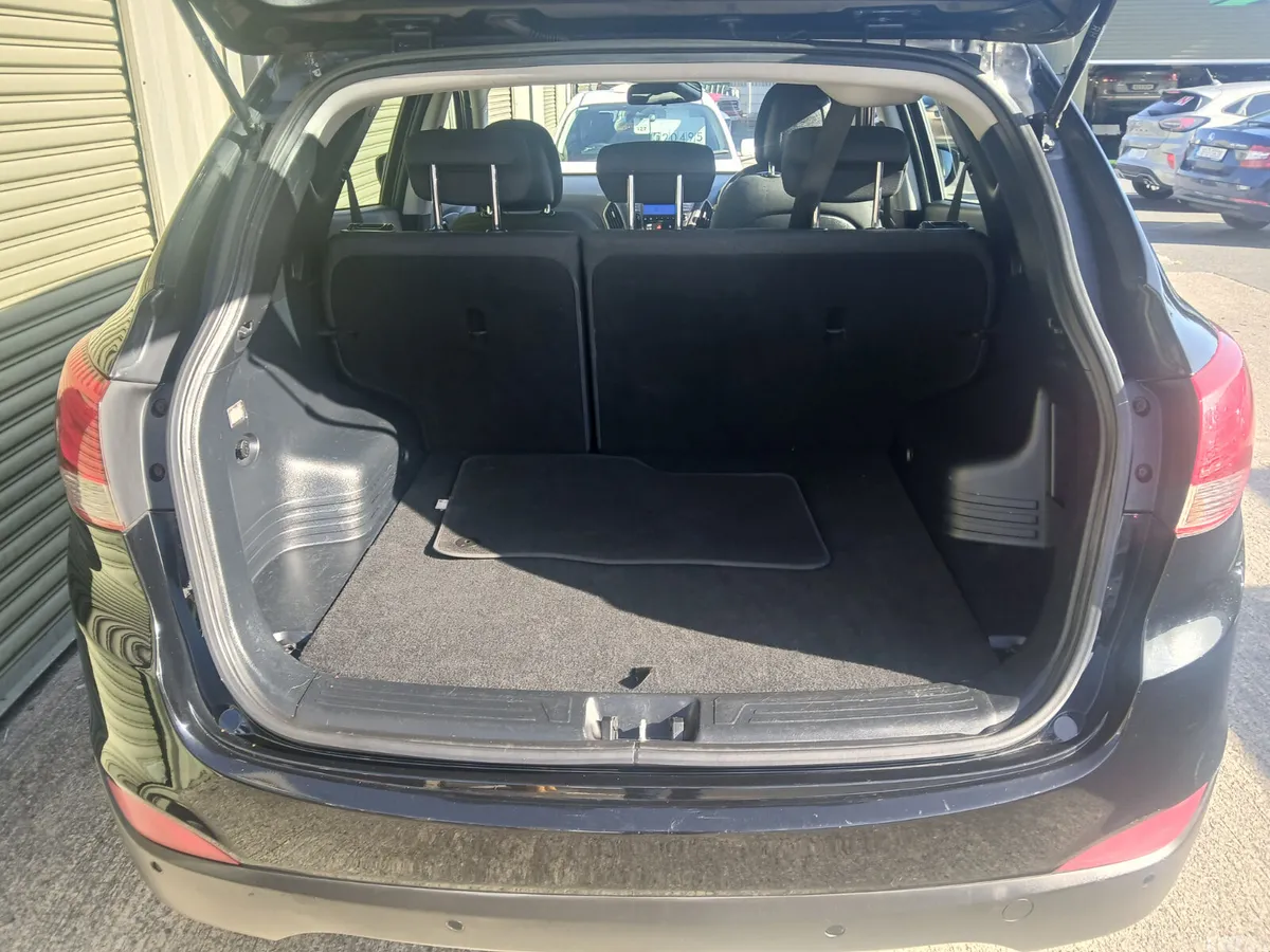 Hyundai ix35 SUV, Diesel, 2015, Black