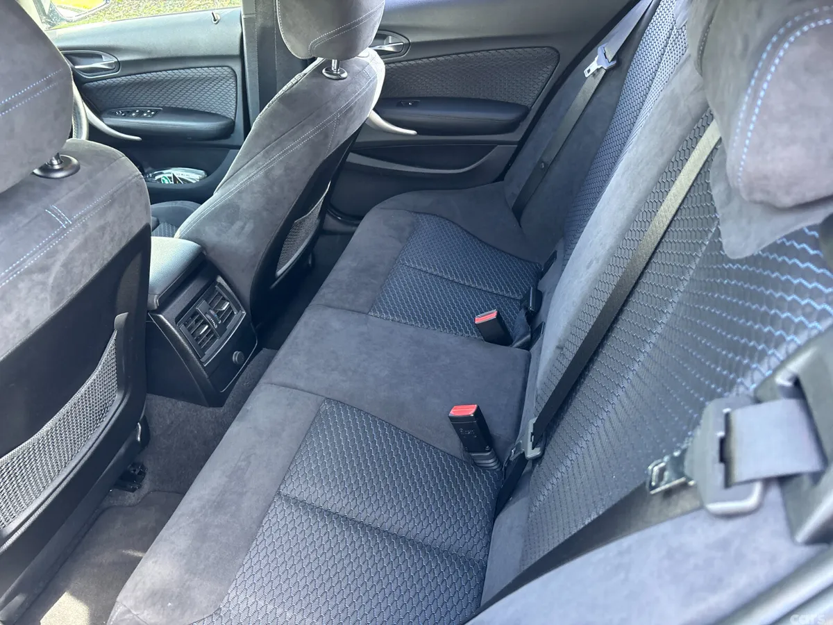 BMW 1-Series Hatchback, Diesel, 2017, Black