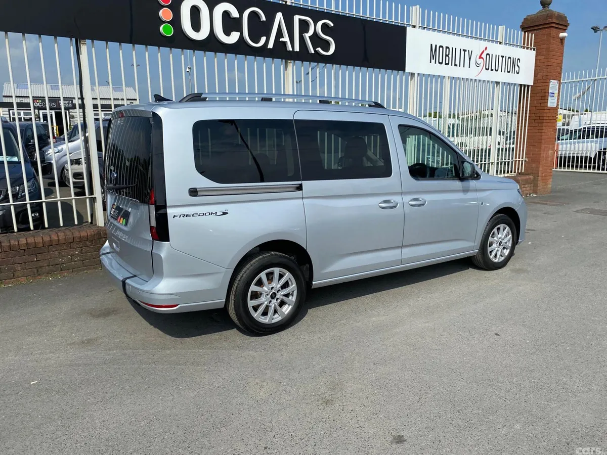 Ford Tourneo Connect MPV, Diesel, 2023, Silver