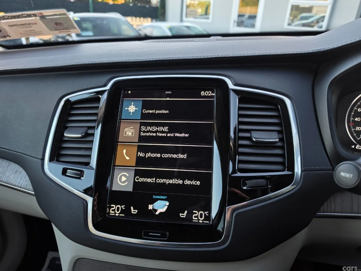 Volvo XC90 SUV, Petrol Plug-in Hybrid, 2022, Blue