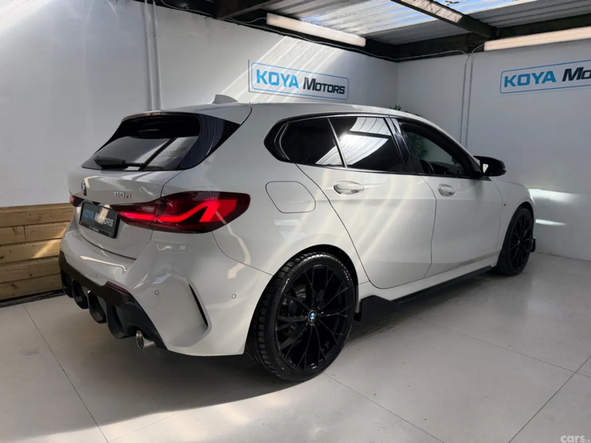 BMW 1-Series Hatchback, Diesel, 2020, White