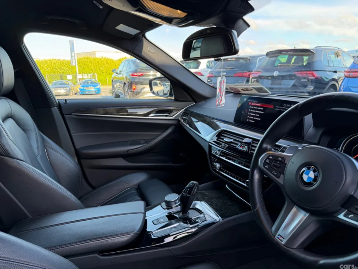 BMW 5-Series Saloon, Petrol Plug-in Hybrid, 2017, Grey