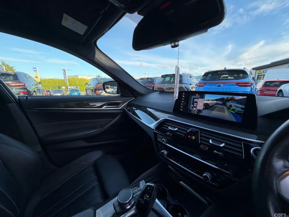 BMW 5-Series Saloon, Petrol Plug-in Hybrid, 2017, Grey