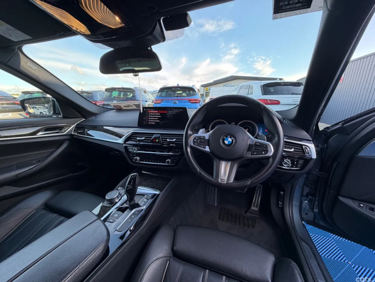 BMW 5-Series Saloon, Petrol Plug-in Hybrid, 2017, Grey