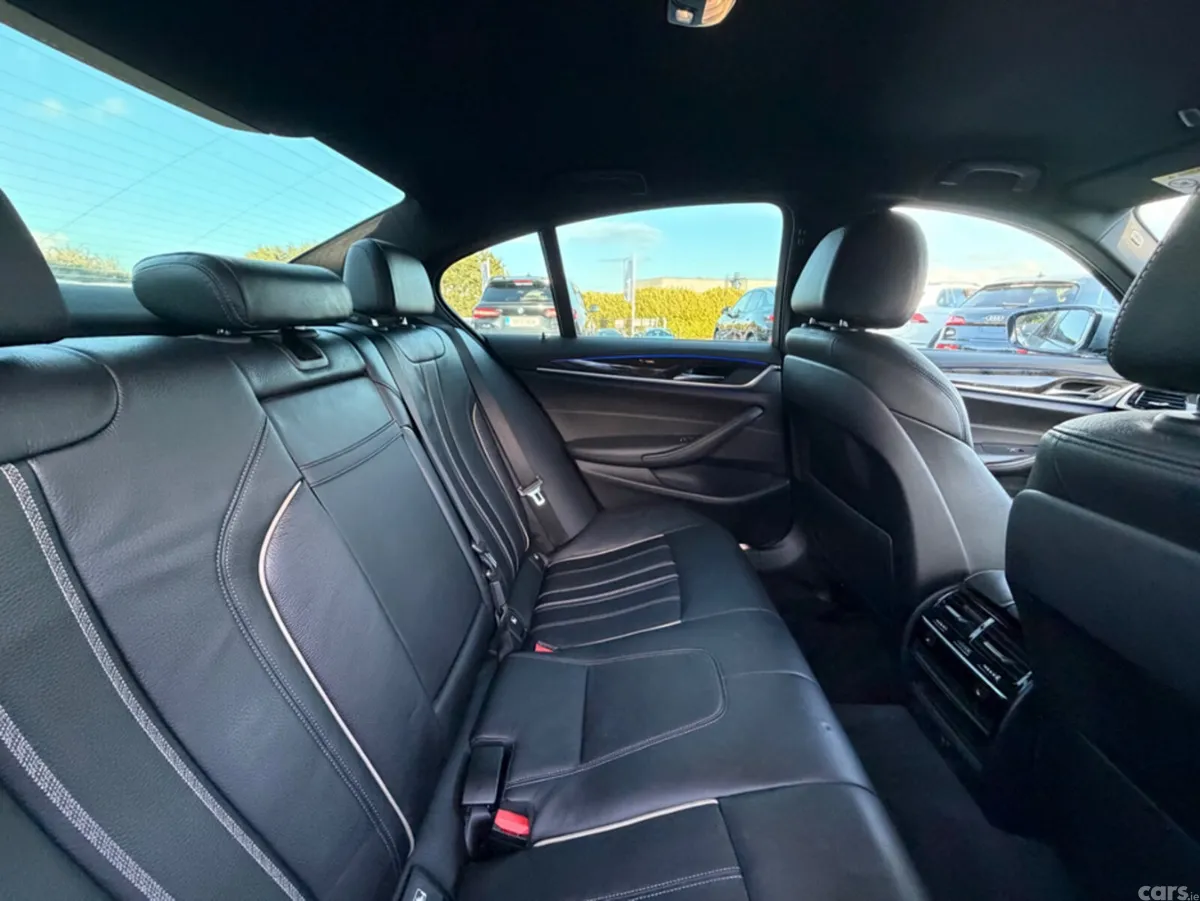 BMW 5-Series Saloon, Petrol Plug-in Hybrid, 2017, Grey
