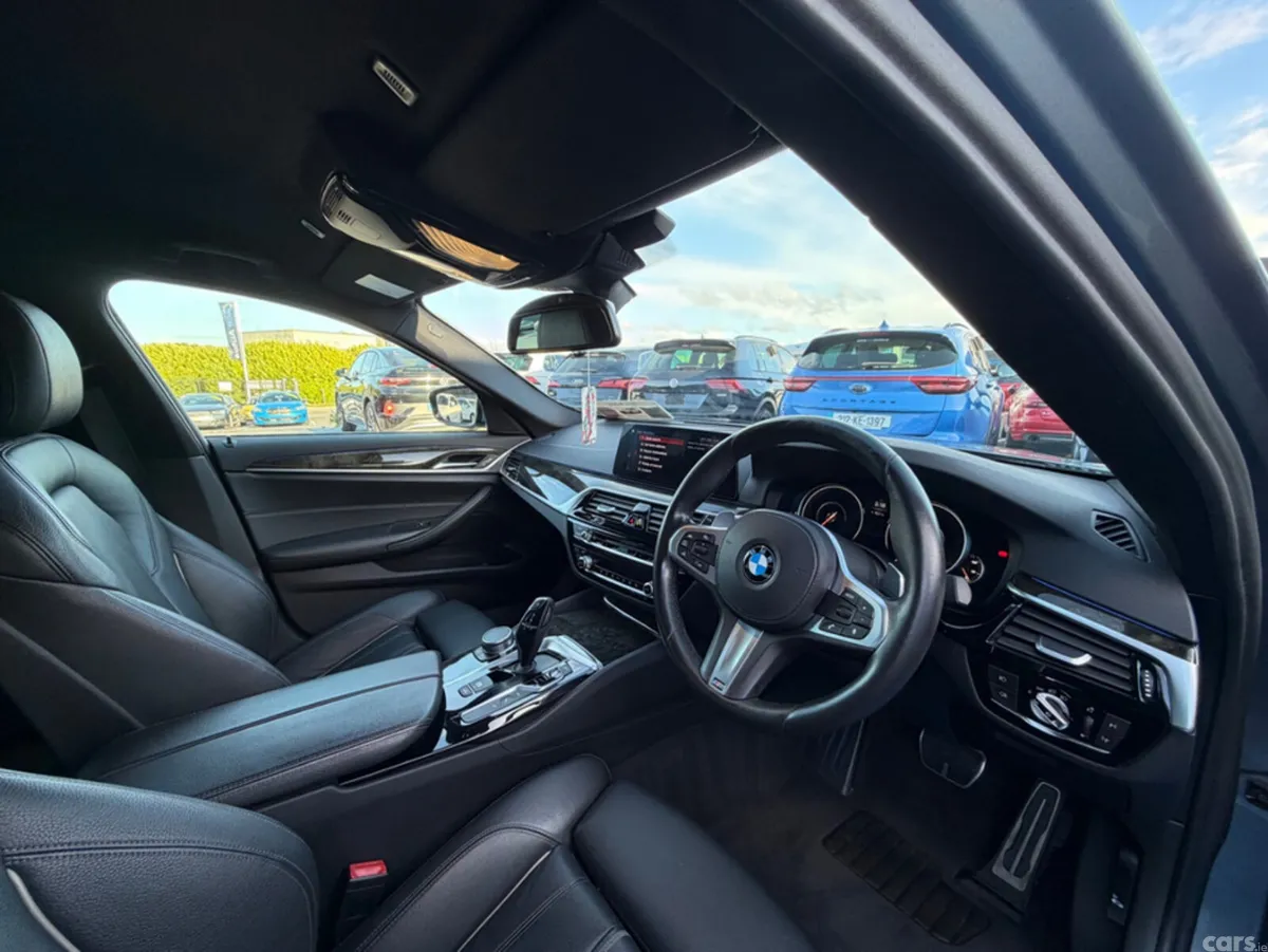 BMW 5-Series Saloon, Petrol Plug-in Hybrid, 2017, Grey