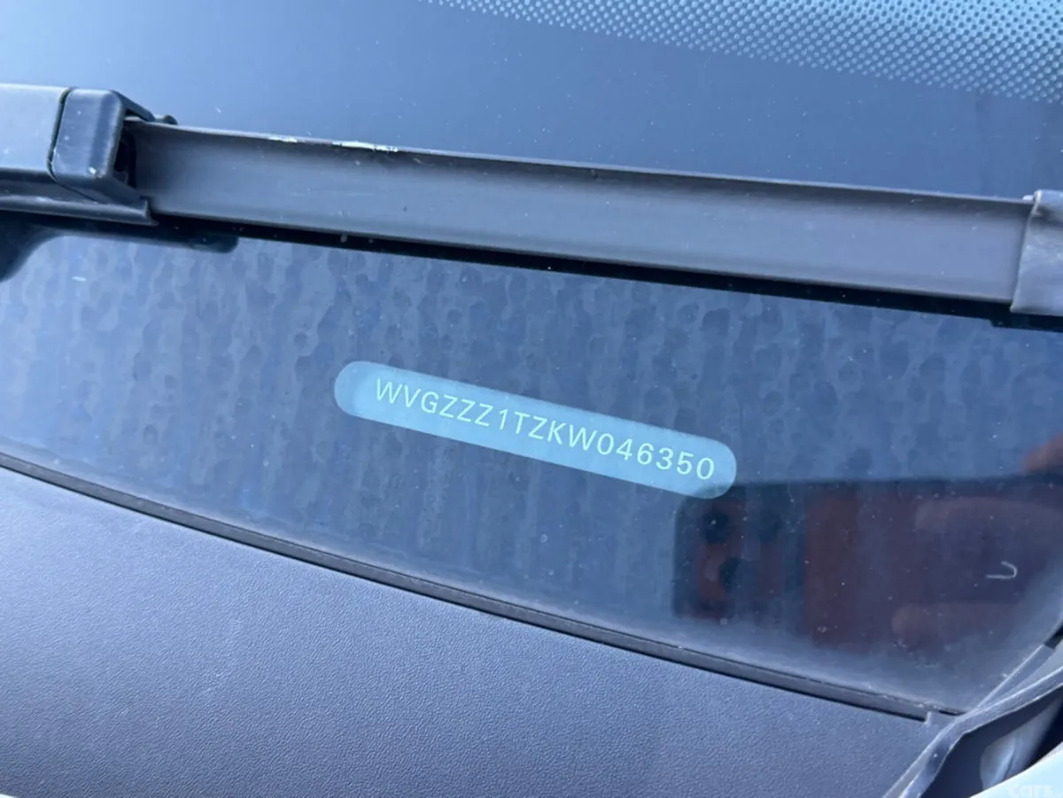 Volkswagen Touran MPV, Diesel, 2019, White