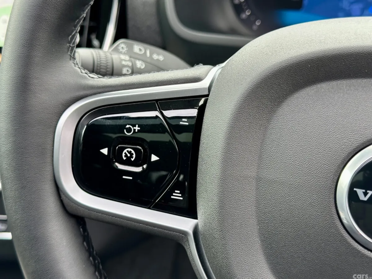 Volvo XC90 Estate, Petrol Plug-in Hybrid, 2025, Blue
