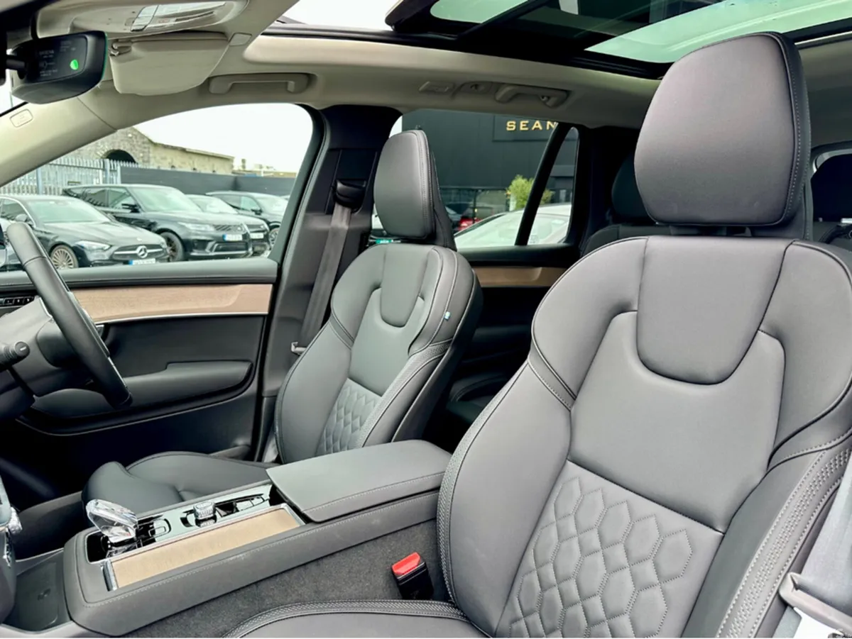 Volvo XC90 Estate, Petrol Plug-in Hybrid, 2025, Blue