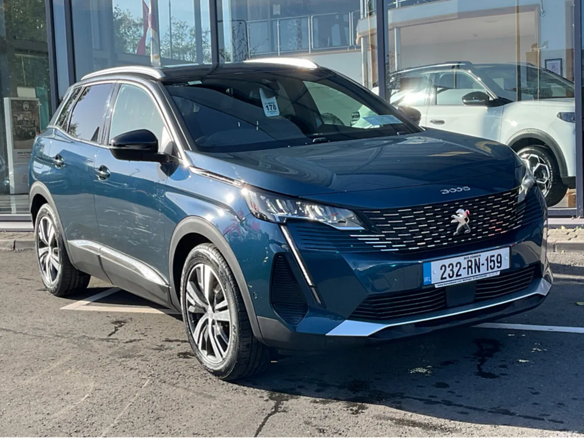 Peugeot 3008 MPV, Diesel, 2023, Blue
