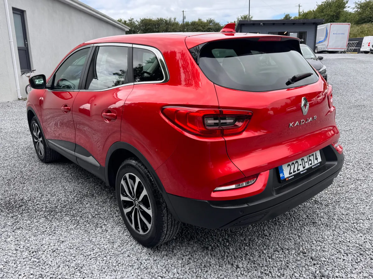 Renault Kadjar SUV, Petrol, 2022, Red