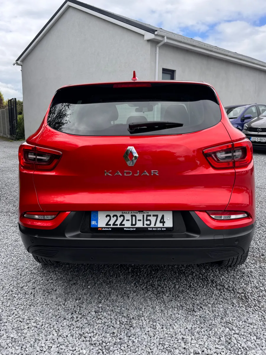 Renault Kadjar SUV, Petrol, 2022, Red