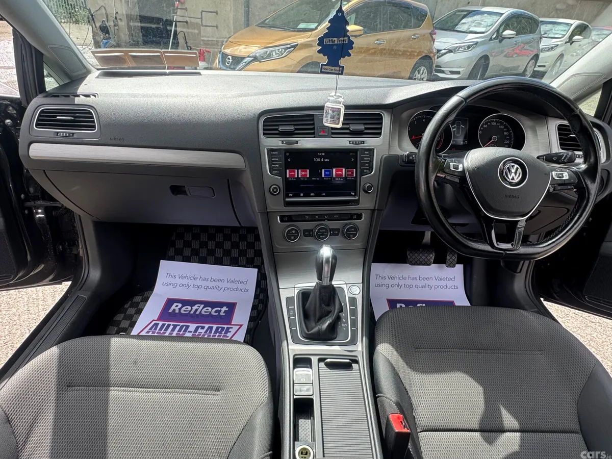 Volkswagen Golf Estate, Petrol, 2017, Black