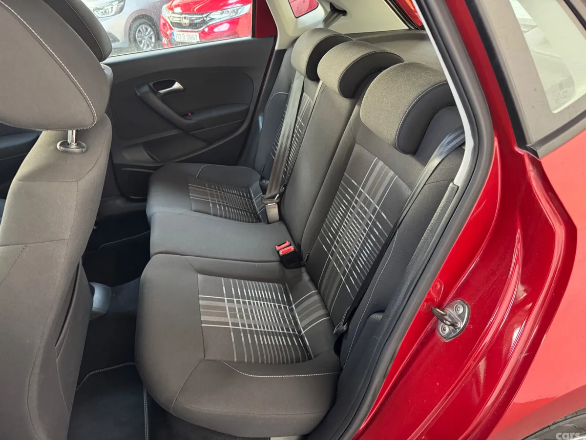 Volkswagen Polo Hatchback, Petrol, 2015, Red