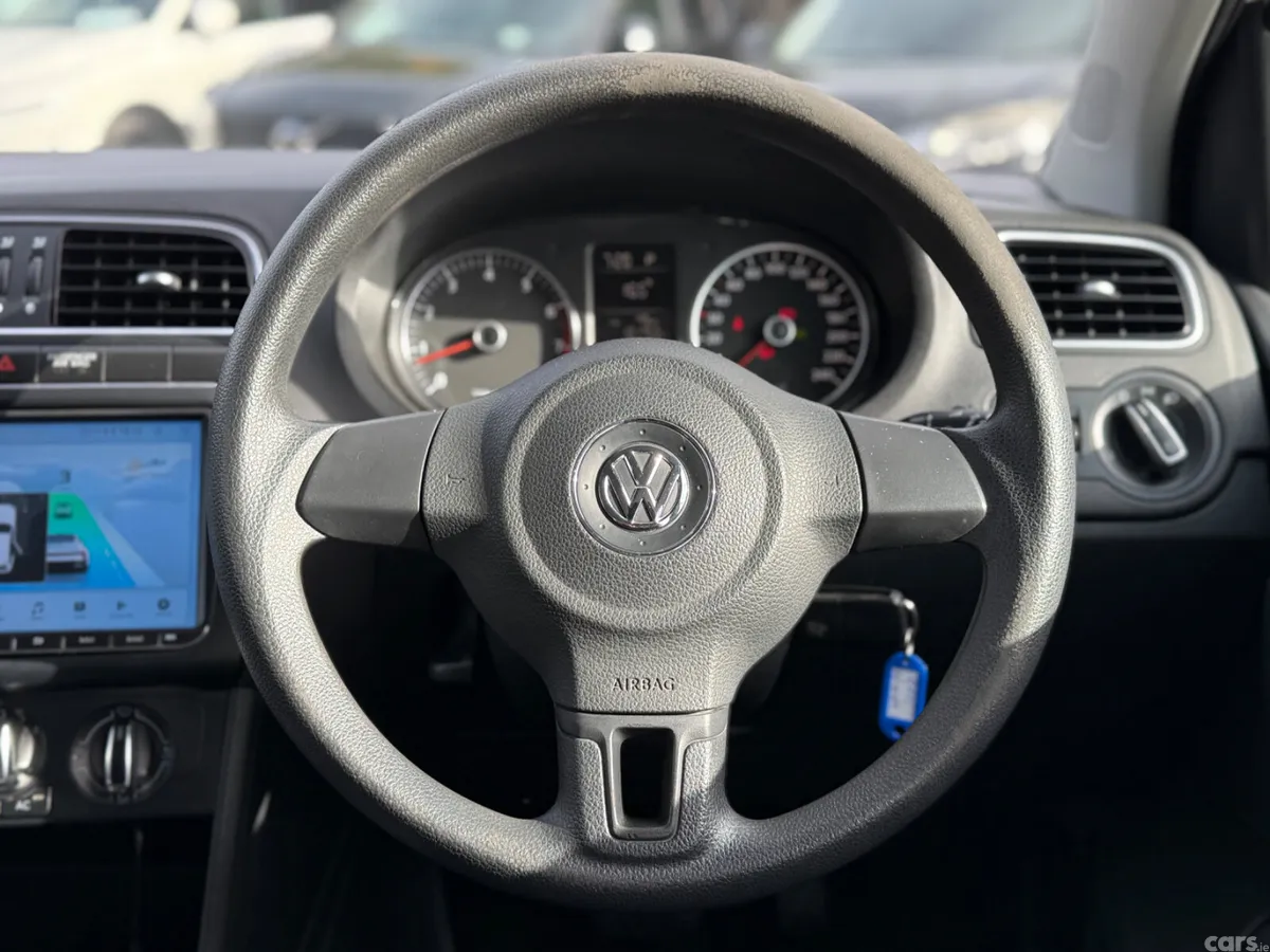 Volkswagen Polo Hatchback, Petrol, 2012, White