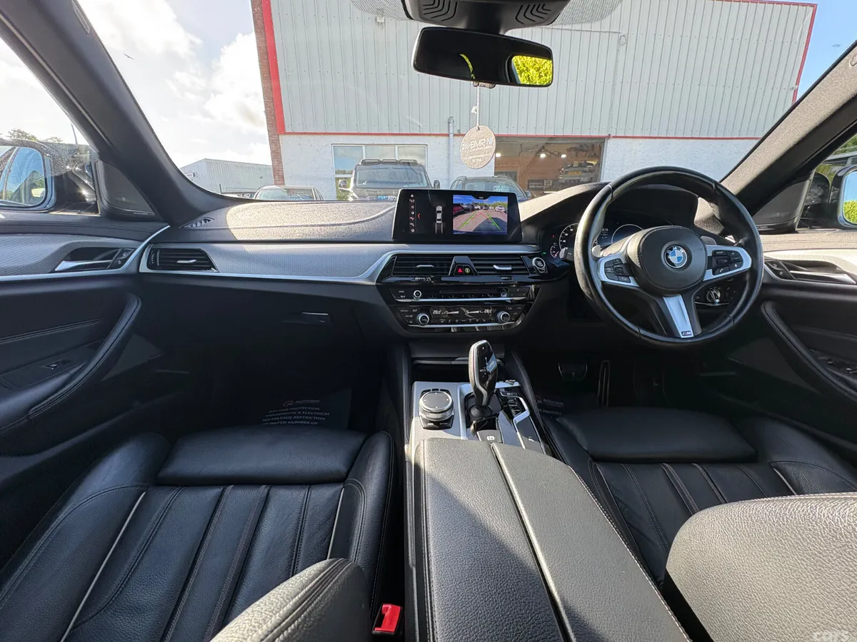 BMW 5-Series Saloon, Diesel, 2019, Blue