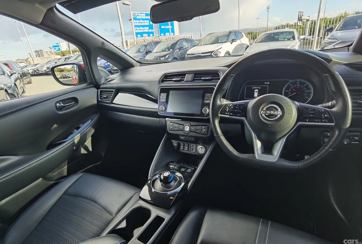 Nissan Leaf Hatchback, Electric, 2022, Red