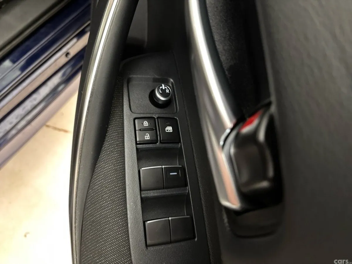 Toyota Corolla Hatchback, Petrol Hybrid, 2023, Blue