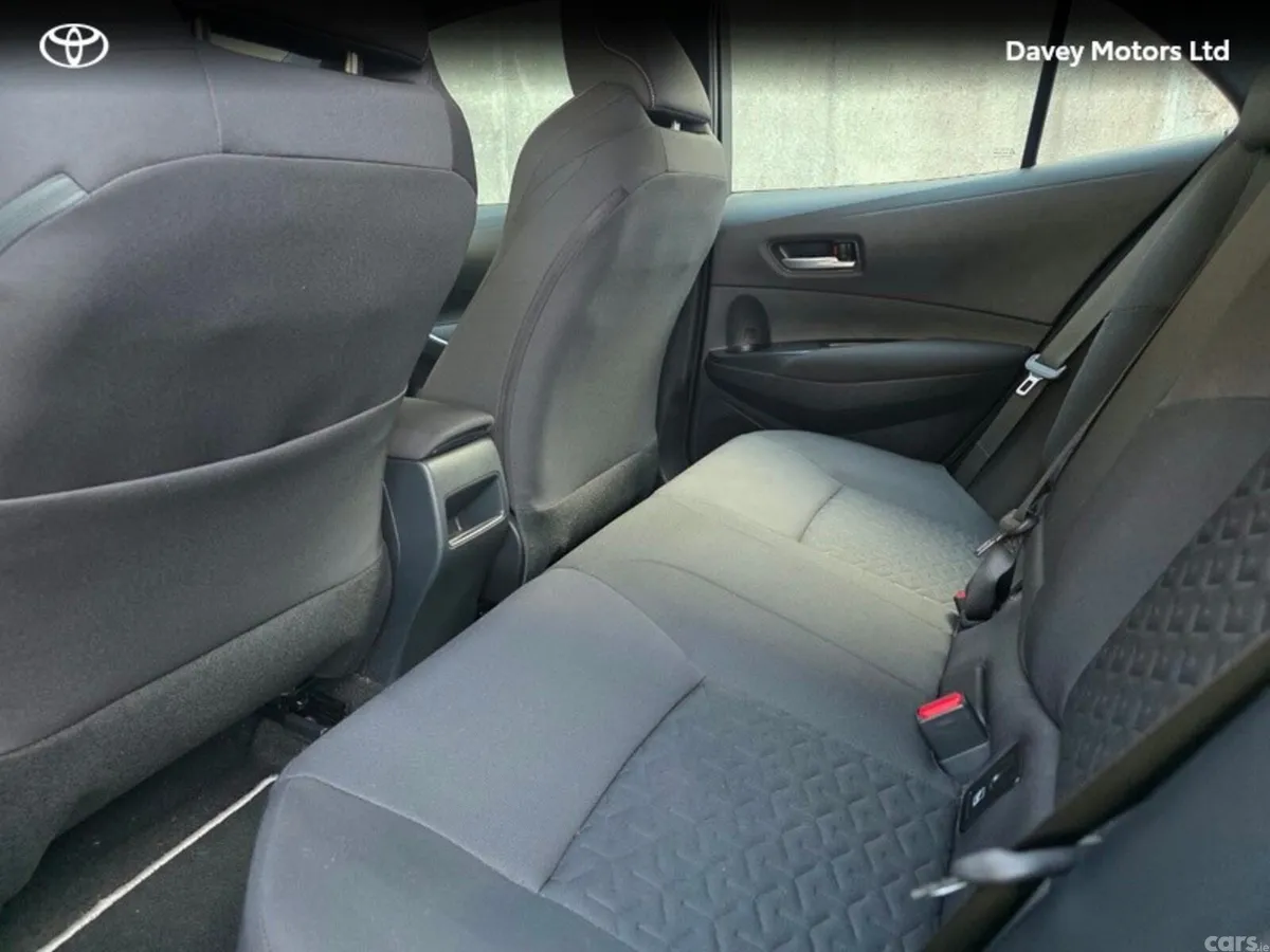 Toyota Corolla Hatchback, Petrol Hybrid, 2023, Green