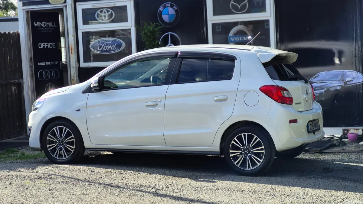 Mitsubishi Mirage Hatchback, Petrol, 2017, White