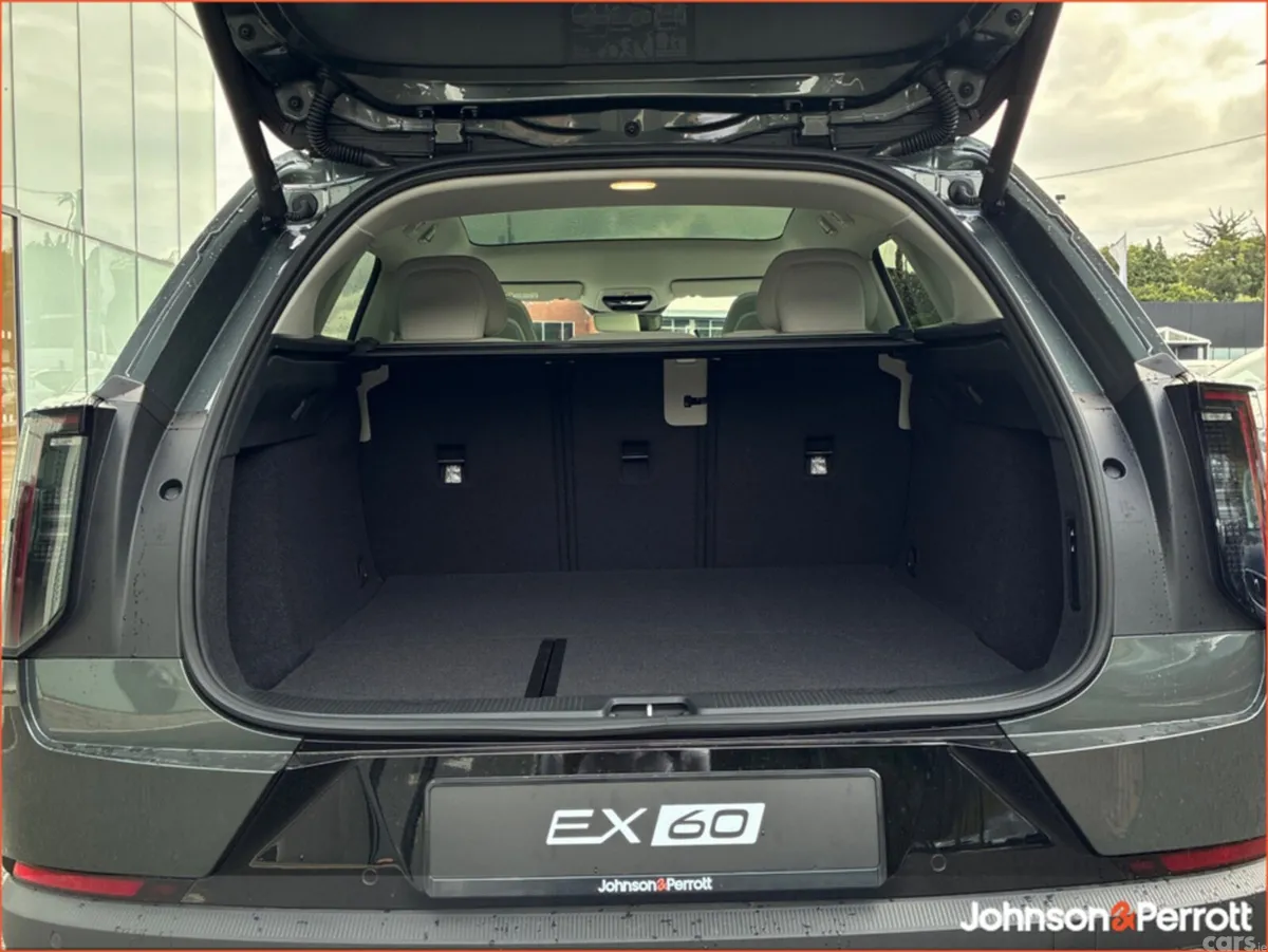 Volvo EX60 SUV, Electric, 2026, Green