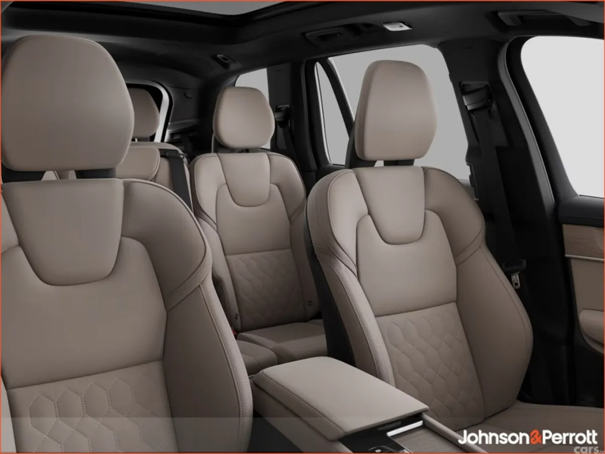 Volvo XC90 SUV, Petrol Plug-in Hybrid, 2026, Red