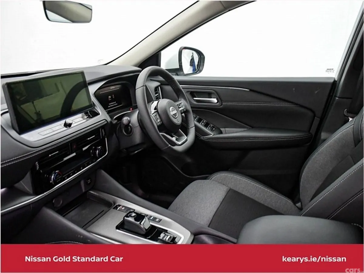 Nissan Qashqai SUV, Petrol Hybrid, 2026, White